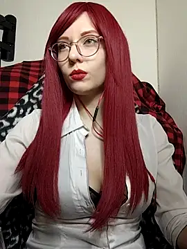 ElliMoor online show from March 17, 2025, 1:08 pm