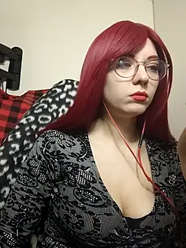 ElliMoor online show from March 19, 2025, 8:23 am