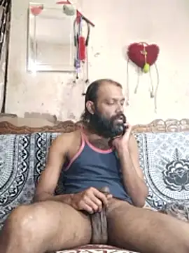 BadBoySmoker7070 online show from November 20, 2025, 4:56 am