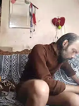 BadBoySmoker7070 online show from December 15, 2025, 7:34 am