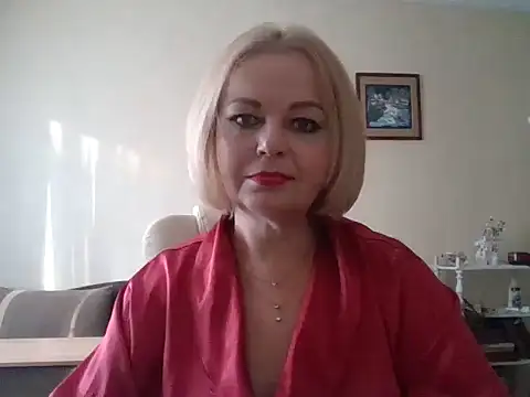 Snapshot of SofiyaPetrova chatting on November 3, 2025, 12:39 pm SofiyaPetrova online show from November 3, 2025, 12:39 pm
