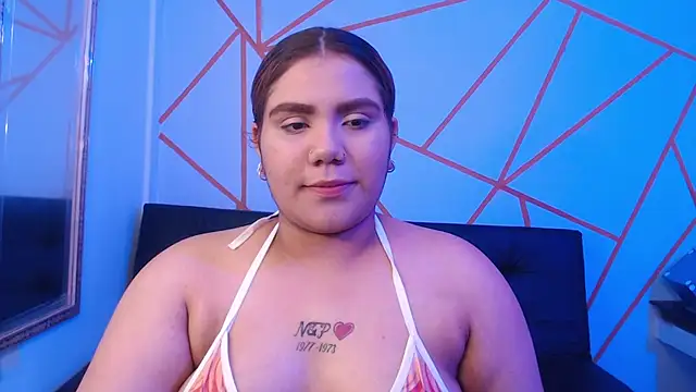 Snapshot of moon_sunflower chatting on July 15, 2026, 12:43 pm moon sunflower online show from July 15, 2026, 12:43 pm