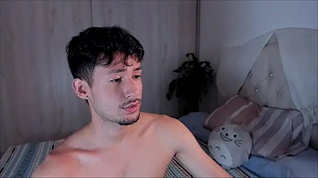 dimitri targaryen online show from October 9, 2025, 9:57 pm