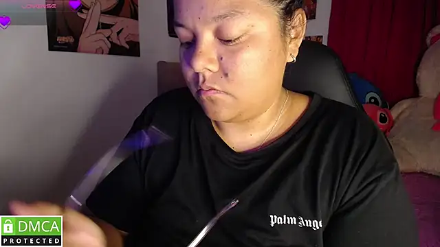 KittyHot20 online show from September 30, 2025, 5:12 am