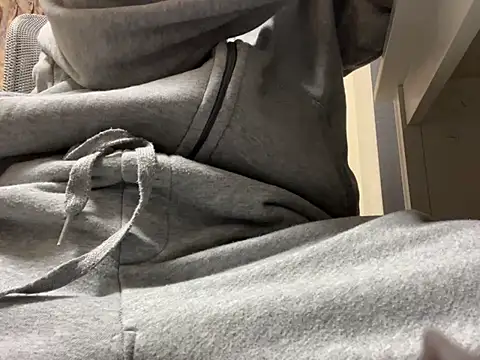 Snapshot of lkun9 chatting on December 14, 2024, 5:51 am lkun9 online show from December 14, 2024, 5:51 am