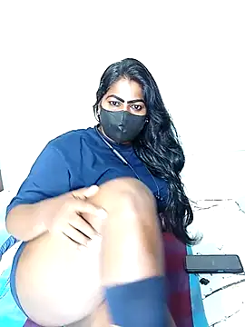 Snapshot of DISNI1997 chatting on February 15, 2025, 5:39 pm DISNI1997 online show from February 15, 2025, 5:39 pm