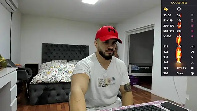 Snapshot of supermanboy94 chatting on January 15, 2026, 6:40 am supermanboy94 online show from January 15, 2026, 6:40 am