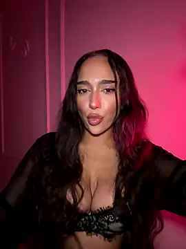 Snapshot of CardiSweetBaby chatting on December 16, 2025, 6:35 pm CardiSweetBaby online show from December 16, 2025, 6:35 pm