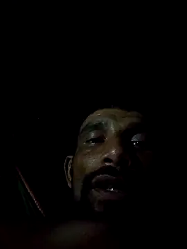 Tiago0031 online show from December 2, 2025, 10:05 pm