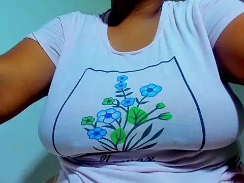Kika teem online show from July 24, 2026, 3:04 am