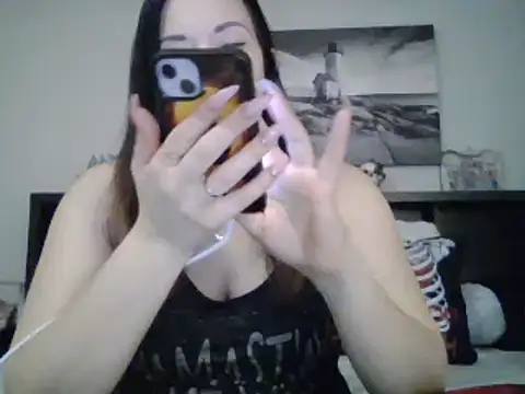 Snapshot of CrystalLakeXO chatting on March 2, 2025, 3:45 am CrystalLakeXO online show from March 2, 2025, 3:45 am