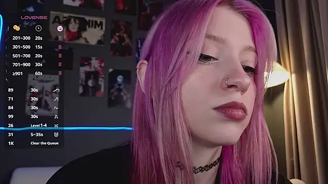 arielabradberry online show from June 24, 2026, 12:37 pm