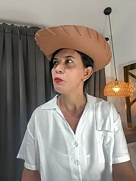 Angel Perv online show from May 29, 2026, 11:19 am