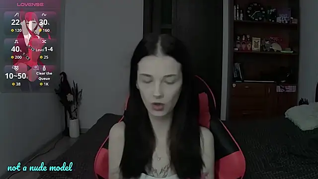 Snapshot of Miya_Dream_UKR chatting on November 22, 2025, 12:37 pm Miya Dream UKR online show from November 22, 2025, 12:37 pm