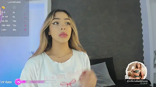 Snapshot of Addison_baker chatting on March 3, 2025, 7:49 pm Addison baker online show from March 3, 2025, 7:49 pm