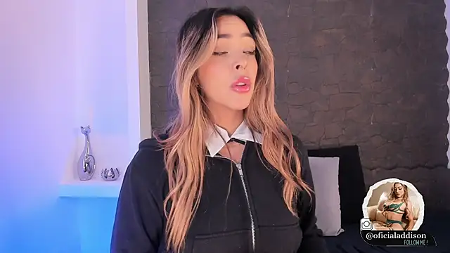 Snapshot of Addison_baker chatting on March 4, 2025, 11:00 pm Addison baker online show from March 4, 2025, 11:00 pm