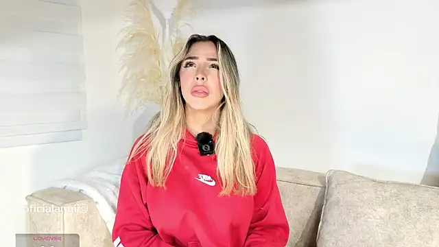 Snapshot of Addison_baker chatting on October 28, 2025, 3:21 am Addison baker online show from October 28, 2025, 3:21 am