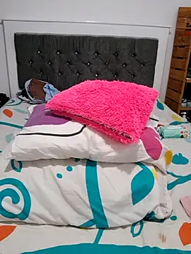 kaorysquirt online show from October 29, 2025, 10:00 pm