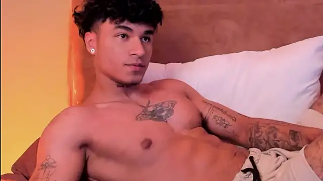 Snapshot of Thomas_Fit1 chatting on March 20, 2025, 7:14 pm Thomas Fit1 online show from March 20, 2025, 7:14 pm