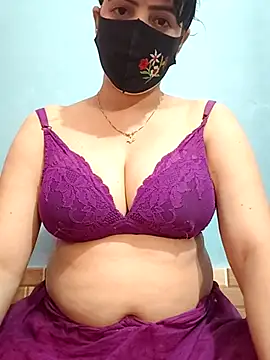 Snapshot of Anjel_Sadia chatting on March 18, 2025, 9:42 am Anjel Sadia online show from March 18, 2025, 9:42 am