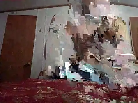 Xoc8  online show from October 7, 2025, 5:10 pm