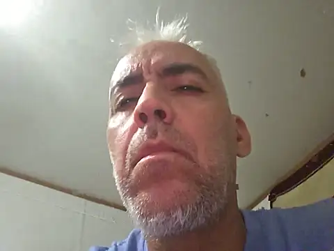 Snapshot of Xoc8_ chatting on June 16, 2026, 12:57 am Xoc8 online show from June 16, 2026, 12:57 am