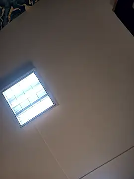 AnthonelaDuque online show from January 9, 2026, 11:46 am