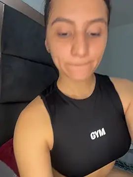 AnthonelaDuque online show from February 3, 2026, 12:53 am