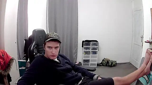 PKrisztian online show from February 8, 2026, 6:11 pm