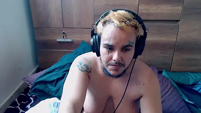 call me lil ray online show from March 15, 2025, 3:27 pm