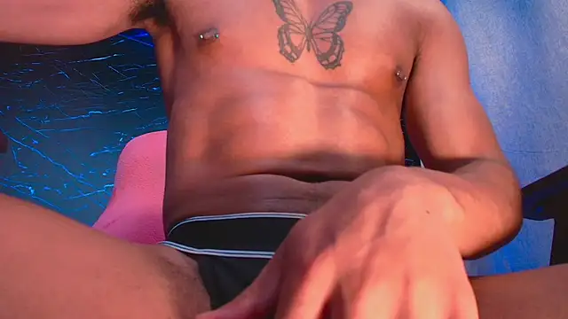 Snapshot of Palo_santo chatting on November 20, 2025, 8:08 pm Palo santo online show from November 20, 2025, 8:08 pm