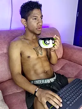 Snapshot of Palo_santo chatting on May 22, 2026, 7:48 am Palo santo online show from May 22, 2026, 7:48 am