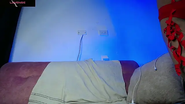 Snapshot of Palo_santo chatting on May 31, 2026, 8:32 am Palo santo online show from May 31, 2026, 8:32 am