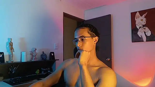 alejo x3 online show from September 30, 2025, 10:37 pm