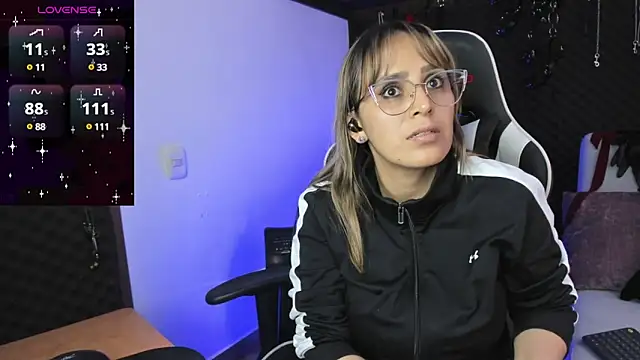 Sara Mills06 online show from February 13, 2025, 3:56 pm