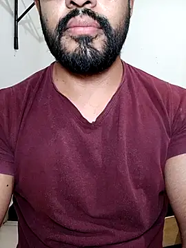 Snapshot of HombreS3n chatting on October 4, 2025, 9:46 pm HombreS3n online show from October 4, 2025, 9:46 pm