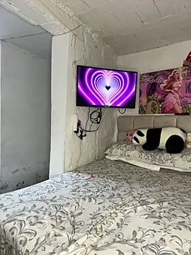 GemaGranadoss online show from October 9, 2025, 7:12 pm