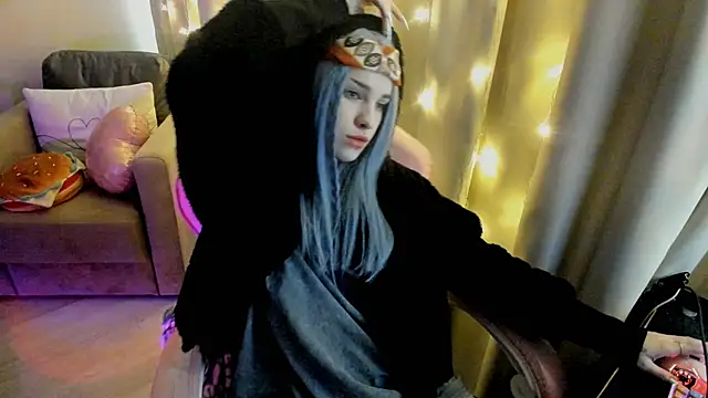 Ledy WWWII online show from January 13, 2025, 11:52 am