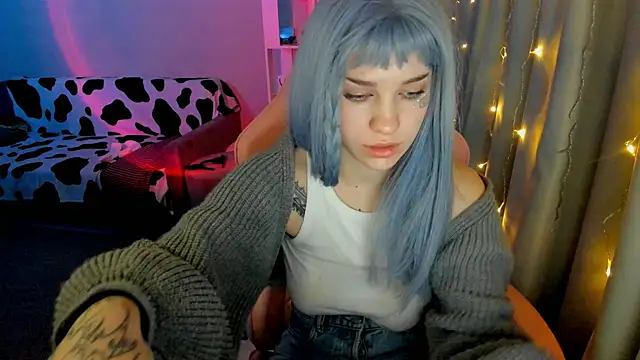 Ledy WWWII online show from January 18, 2025, 1:08 pm