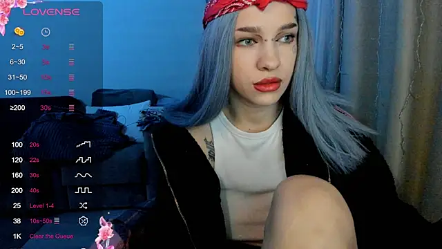 Ledy WWWII online show from February 5, 2025, 7:42 pm