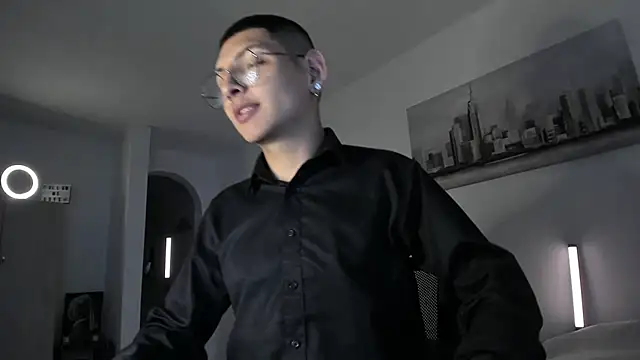 Snapshot of a_lejandro_0_8 chatting on March 15, 2025, 3:51 am a lejandro 0 8 online show from March 15, 2025, 3:51 am