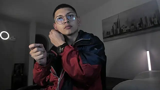 Snapshot of a_lejandro_0_8 chatting on March 15, 2025, 10:57 am a lejandro 0 8 online show from March 15, 2025, 10:57 am