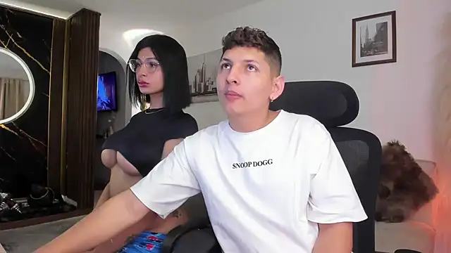 Snapshot of a_lejandro_0_8 chatting on September 16, 2025, 10:16 am a lejandro 0 8 online show from September 16, 2025, 10:16 am