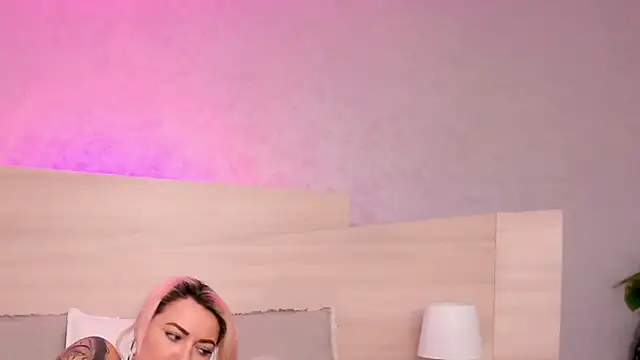 Snapshot of FoxxyClarise chatting on January 30, 2025, 10:08 am FoxxyClarise online show from January 30, 2025, 10:08 am