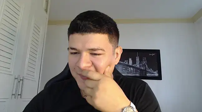 Plug Control online show from February 7, 2025, 3:19 pm