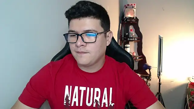 Plug Control online show from February 18, 2026, 8:38 pm