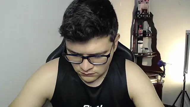 Plug Control online show from February 21, 2026, 5:14 pm