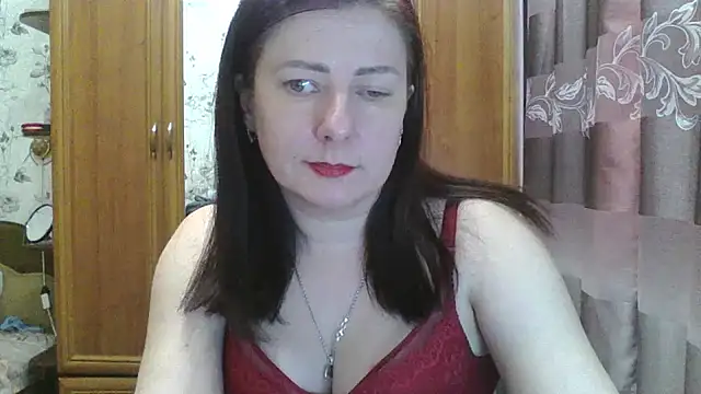 Snapshot of SophieNightAh chatting on December 22, 2024, 12:16 pm SophieNightAh online show from December 22, 2024, 12:16 pm