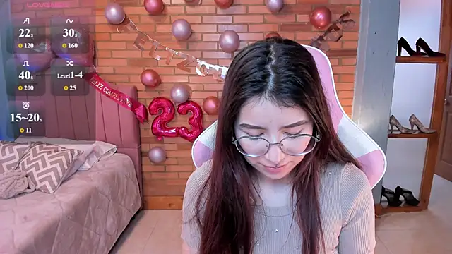 Snapshot of Amy_joones chatting on May 11, 2026, 2:01 pm Amy joones online show from May 11, 2026, 2:01 pm