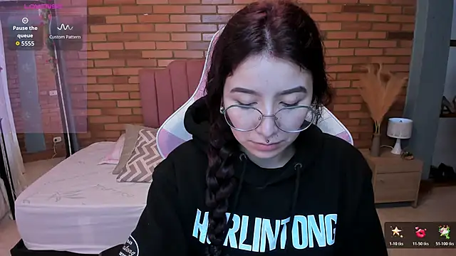 Snapshot of Amy_joones chatting on June 6, 2026, 11:26 am Amy joones online show from June 6, 2026, 11:26 am